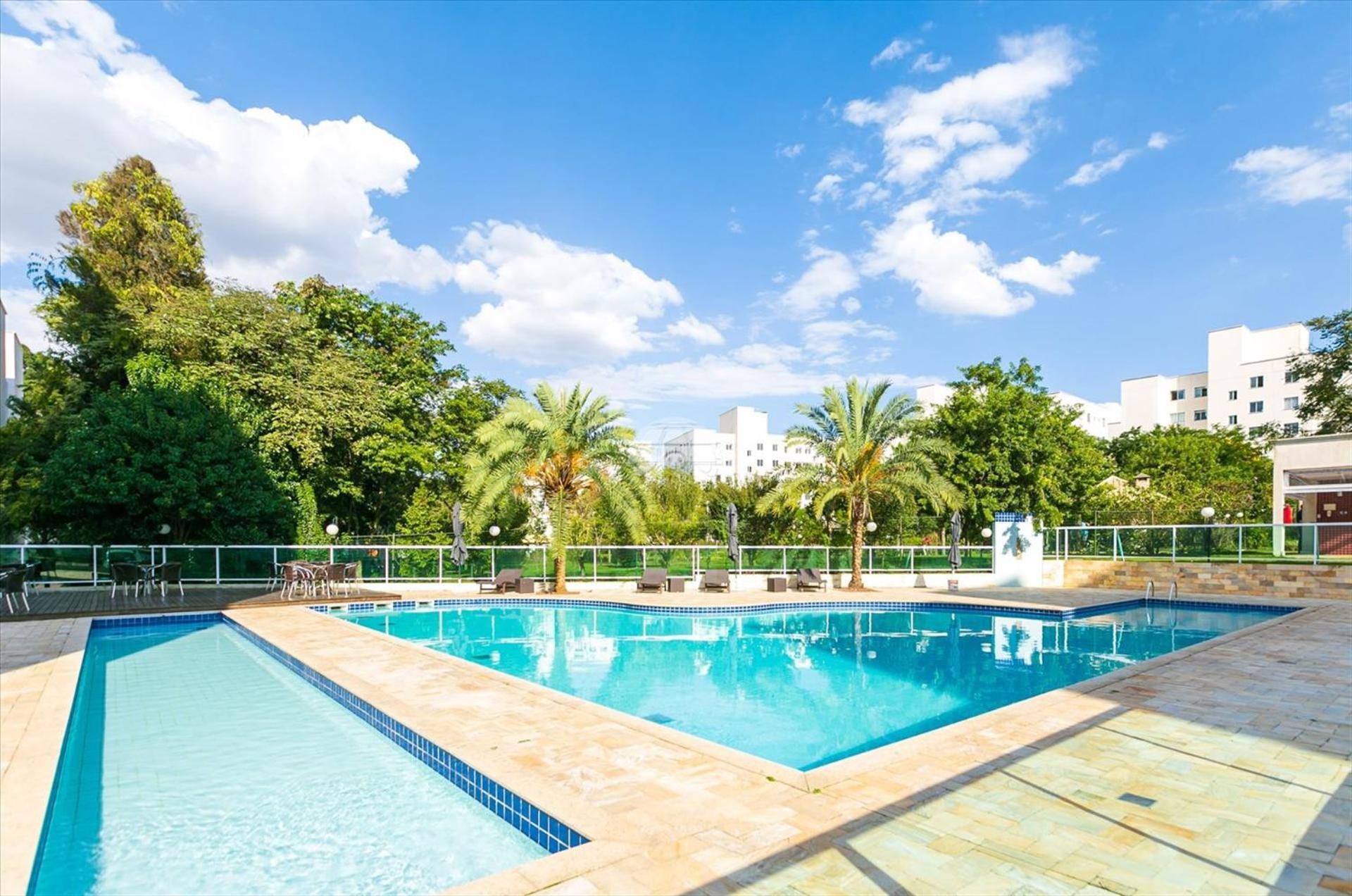 Apto Em Clube Terminal Do Pinheirinho Apartamento